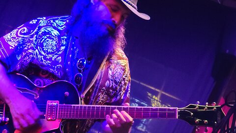 Josh Martin Solo 13