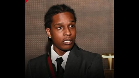 A$AP Rocky Bear Hugs Rihanna After Found Not Guilty 😢