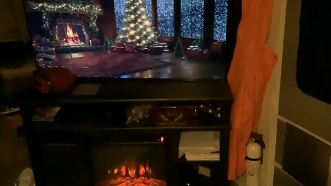 5 minutes home video of what I’m watching, enjoy!