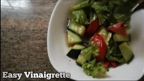 How to Make a Vinaigrette | Easy Banting-Friendly Salad Dressing Recipe