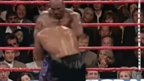 Mike Tyson vs Evander Holyfield