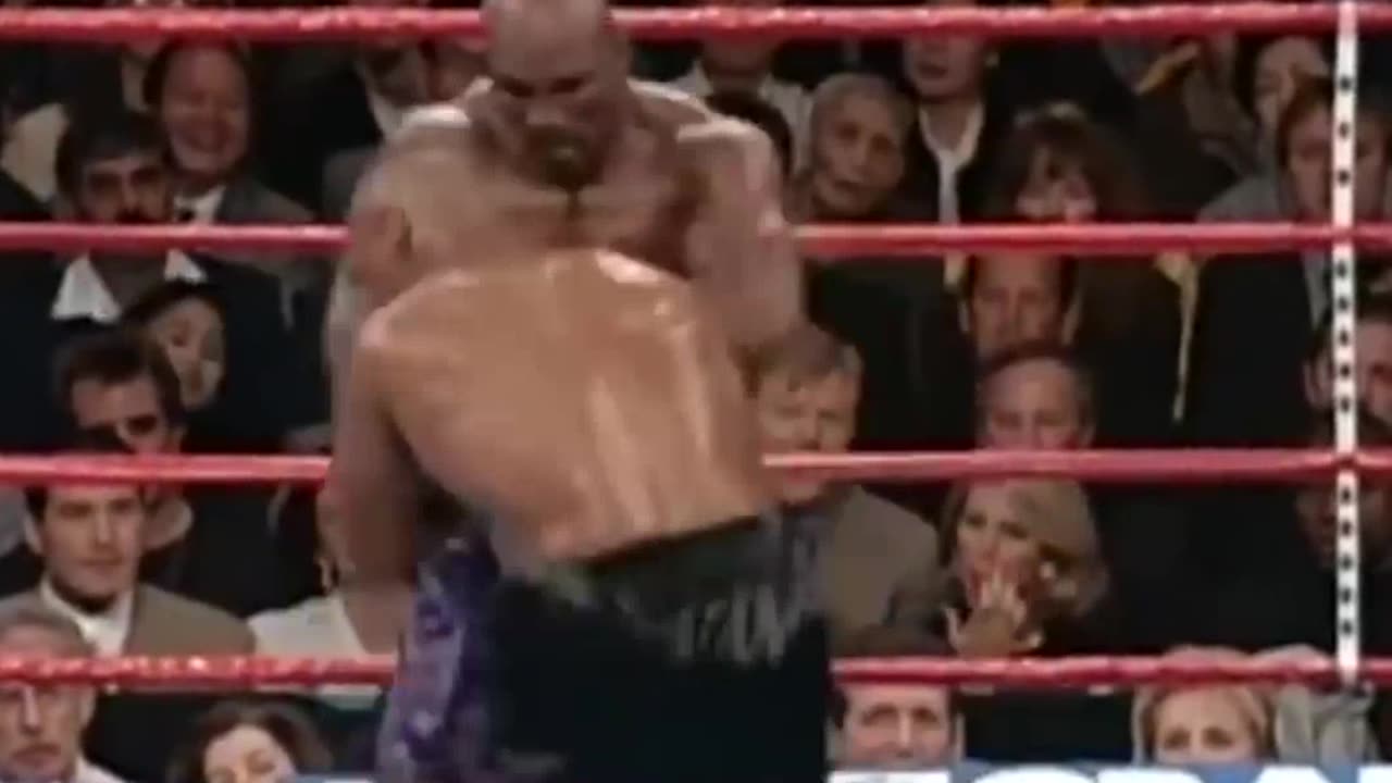 Mike Tyson vs Evander Holyfield