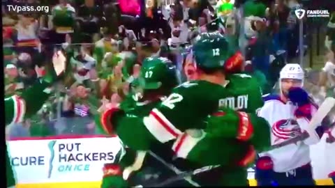 Wild RW #12 Matt Boldy PPπ₯
(2)πWrist-Shot Goal