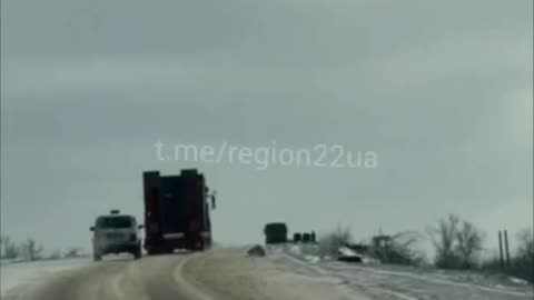 Drone Slams into Semi Truck On the Occupied Section of Avdiivka-Donetsk Highway