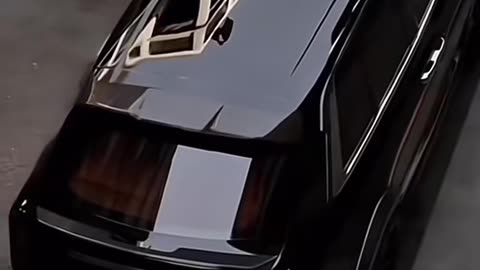 Crystal Wave – pure sound, endless flow.