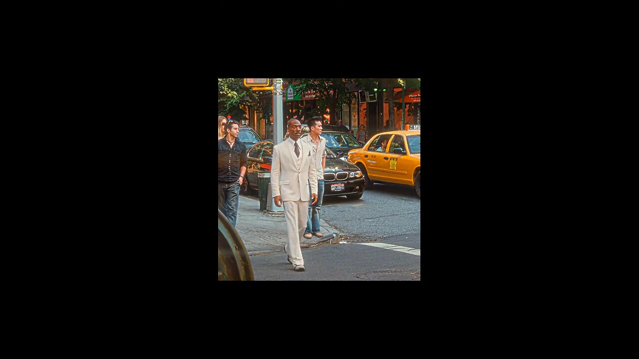 When aliens try to act human #MeetDave