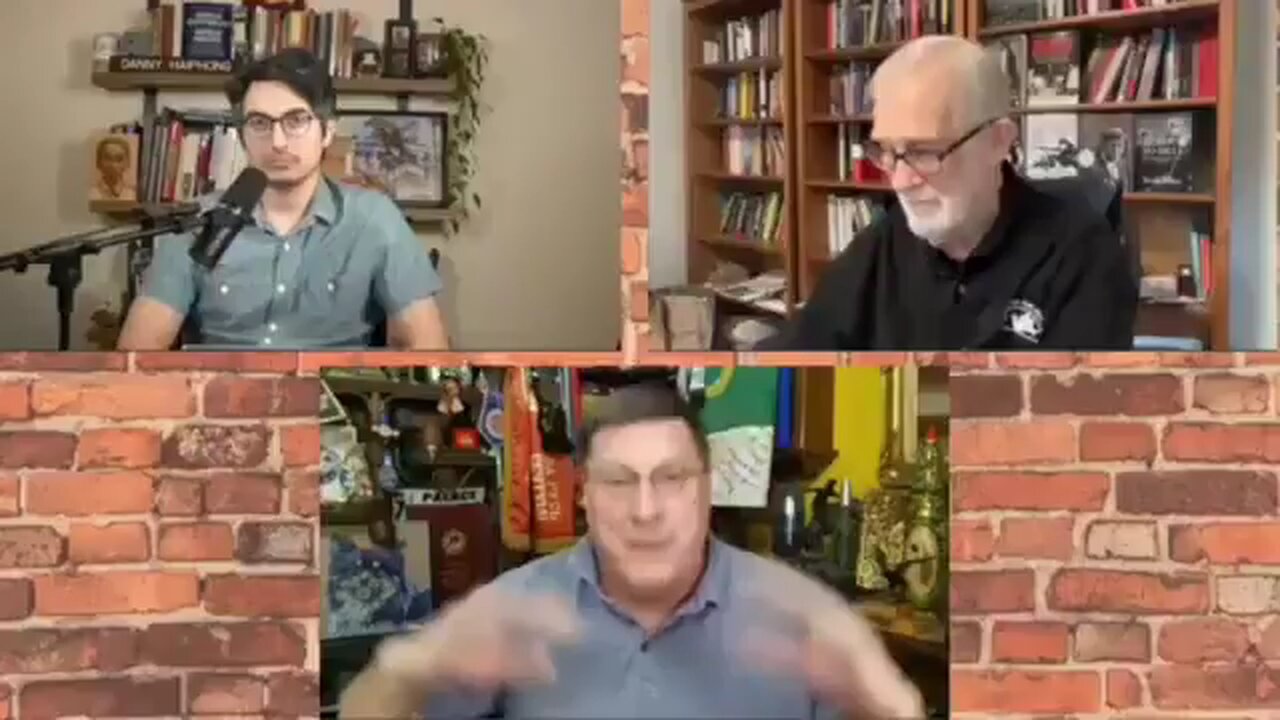 ⚠️ 🇮🇱 Israel’s Iran regime-change plan collapsed - Ex-US intel