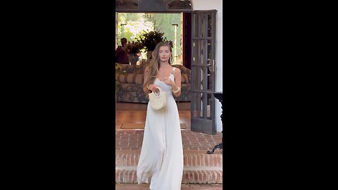 Dressing elegantly is my favorite form of self-expression #elegant #elegance #oldmoney #dress