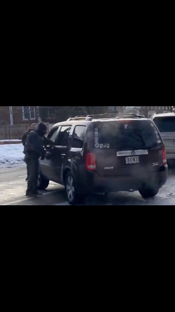 Lefty Finds Out Accelerating Towards Law Enforcement is a Bad Idea