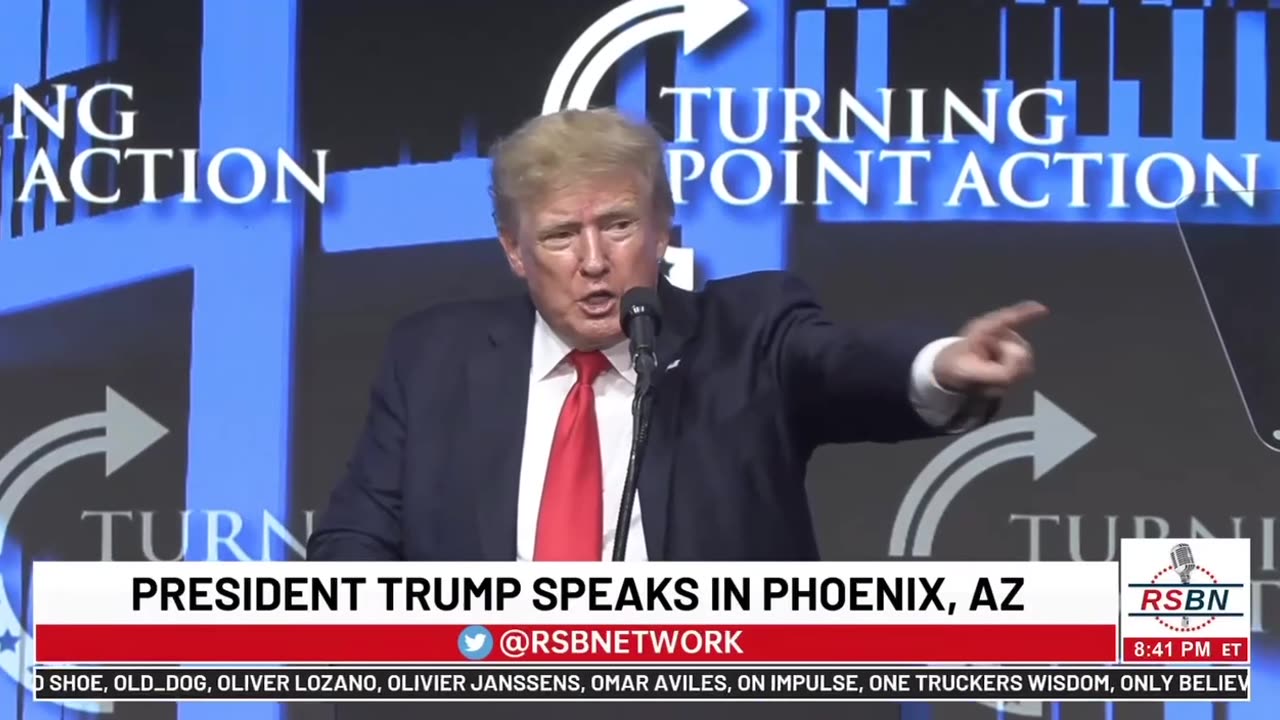 Q תוכנית קיו להצלת העולם הנשיא טראמפ מסמן את האות קיו בכל נאום