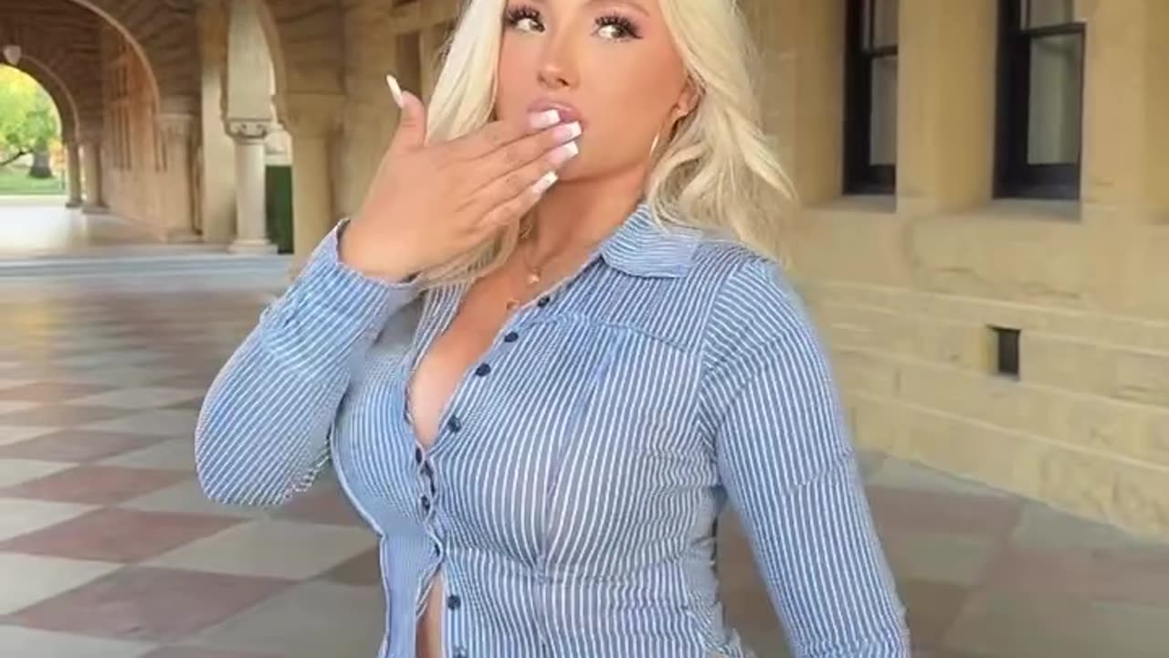 🍑🍒 Tight Fit 💯👌