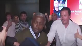 "Mi nombre es Donald": El tierno momento de Trump con niños invitados en la Oficina Oval