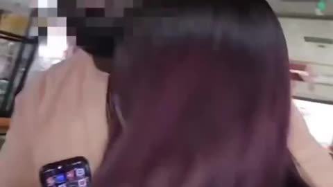 African dude in Guangzhou, China, can't take a hint 🤦‍♂️