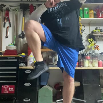 Core Work... Side Knee Lifts!