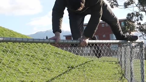 Parkour with Emojis 🦥🤣 Pt.16