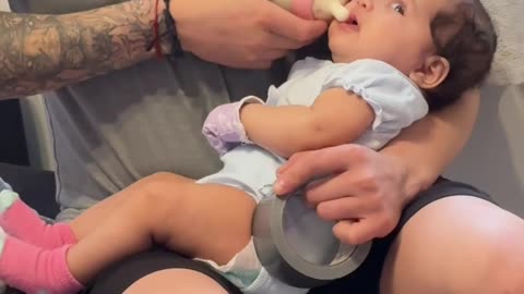 Dad's Baby-Feeding Method