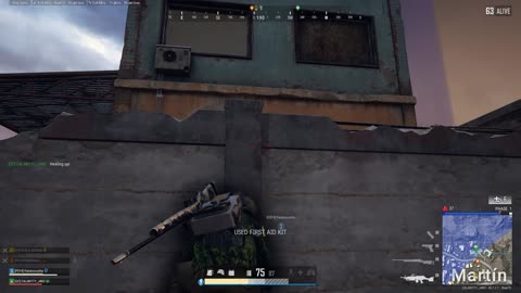 PubG - Chicken Dinner! - Reviving the entire team (9m50)