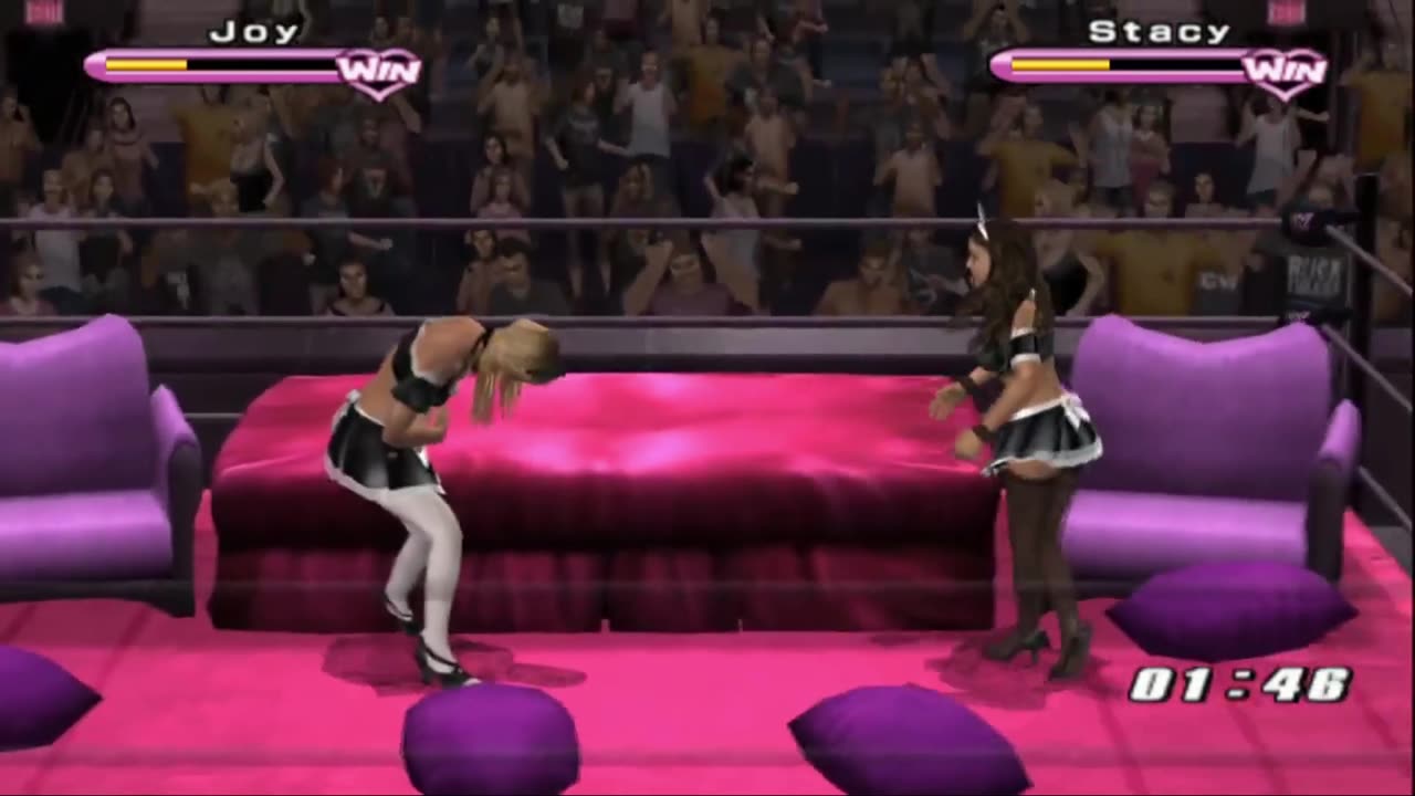 Joy Giovanni vs Stacy Keibler