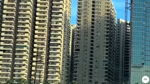 Gaur City 4th Avenue 2/3 BHK Flats Apartments Noida Extension