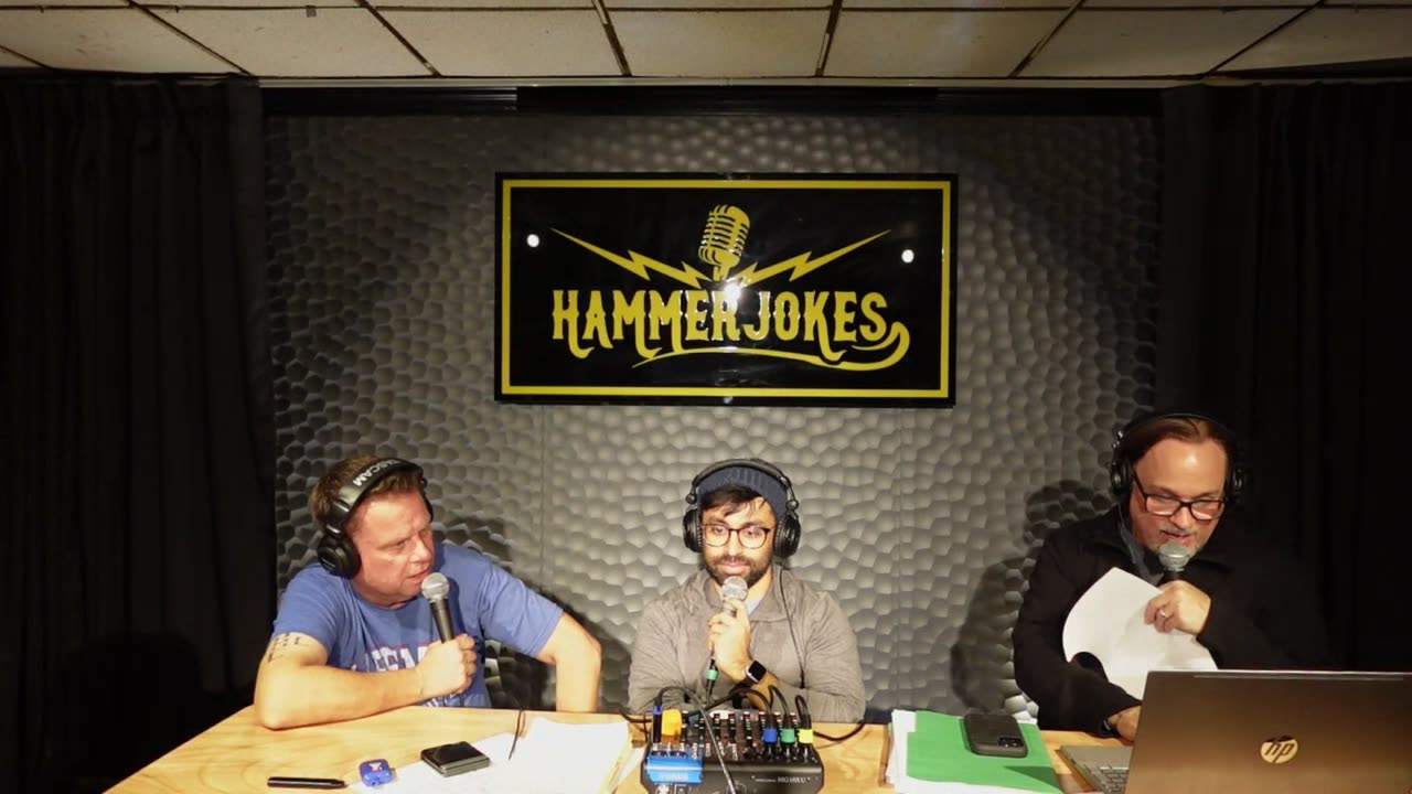 Mickey Talks EP: 151 - Live @ Hammerjokes