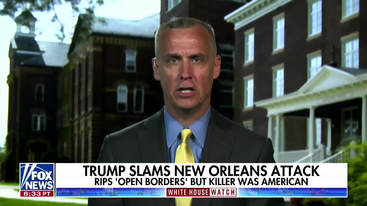 Trump official claims New Orleans attacker 'came through Canada'