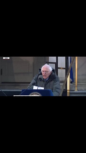 Bernie Sanders PRAISES Mamdani's Government-Run Grocery Stores