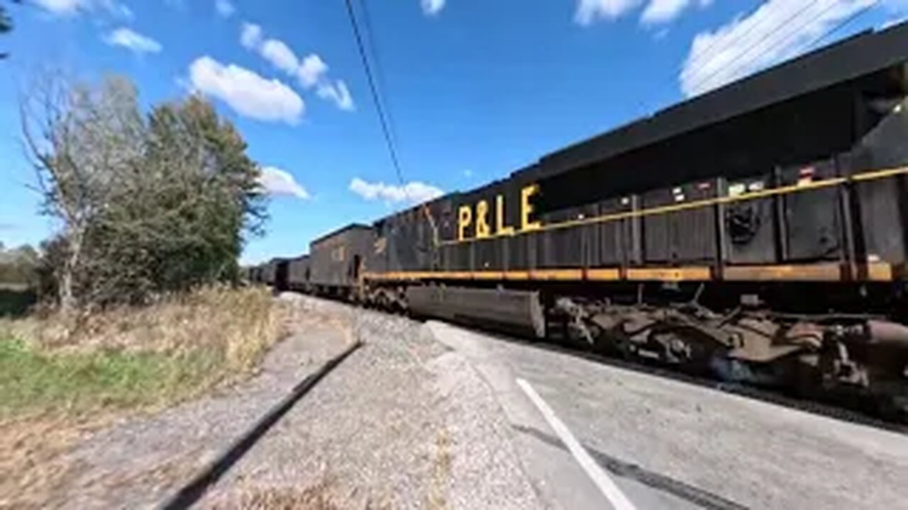 Incredible! The CSX 1875 P&LE Heritage Unit