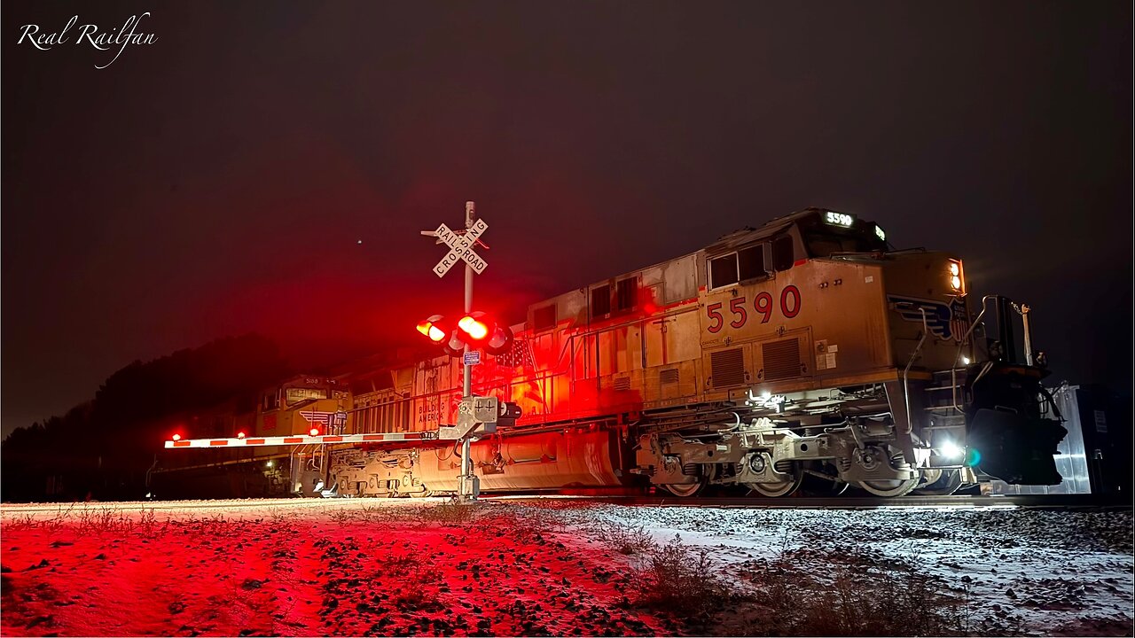 Fakebonnet (Twice) and Pulling into Siding After Dark - Hinckley Sub