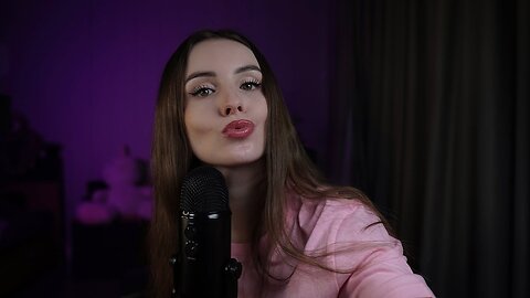 Malinkaa98 ~ ASMR KISS is the BEST Way to Relax