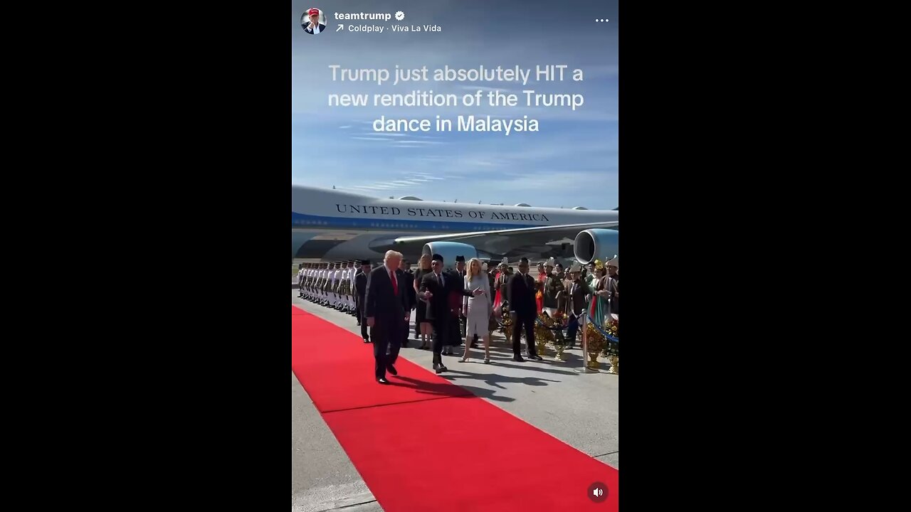 Boss Man With Malaysian Moves🕺🏼😍