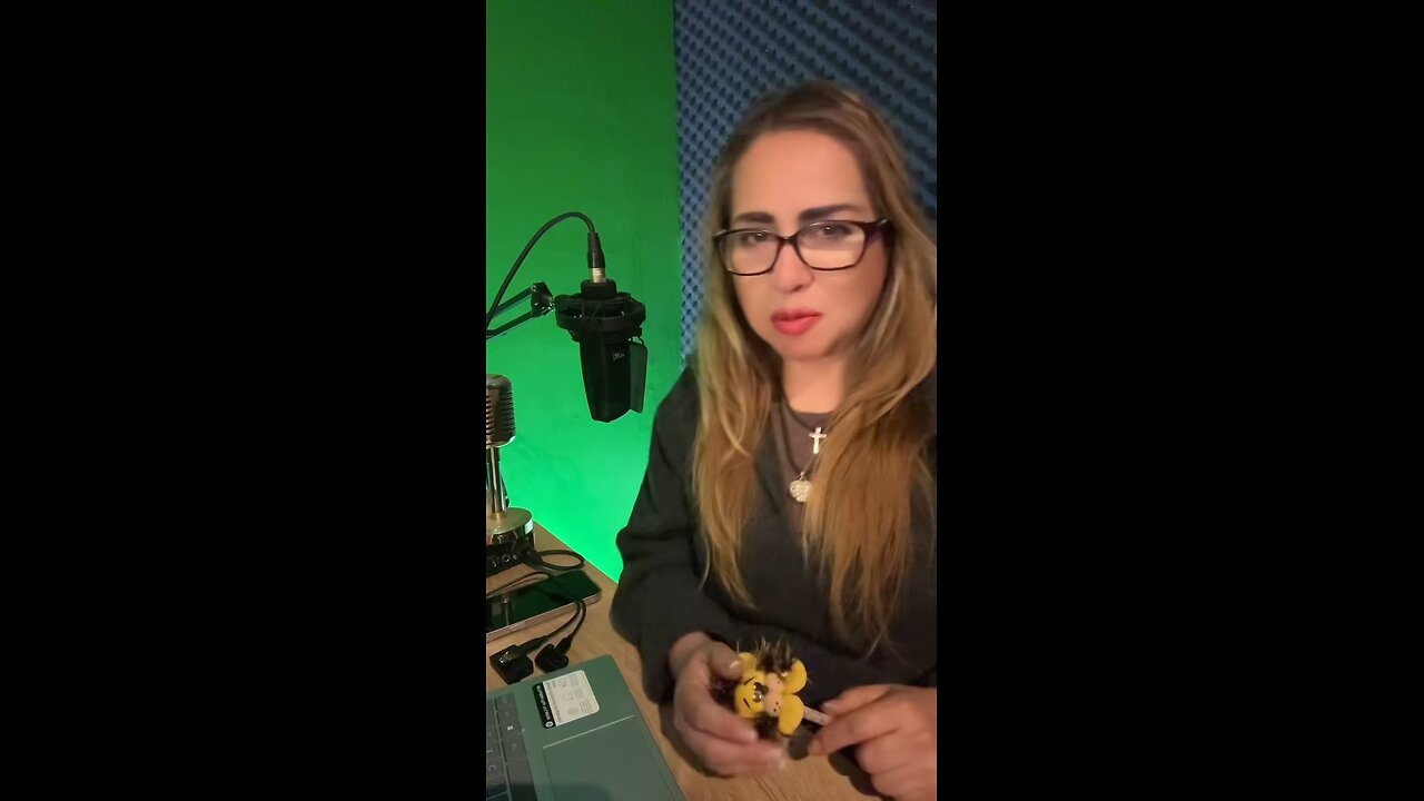 Suerte para el Conejito malo #badnunny