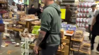 Whole Foods Be Needin' Seeznin!