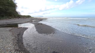 Stopping for a Sight and Sound