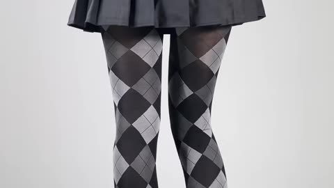 LEVEL 100 Sizzling! | Glamorous Black Stockings Vivacious Outfit Transition - Daily Beauty EP 529