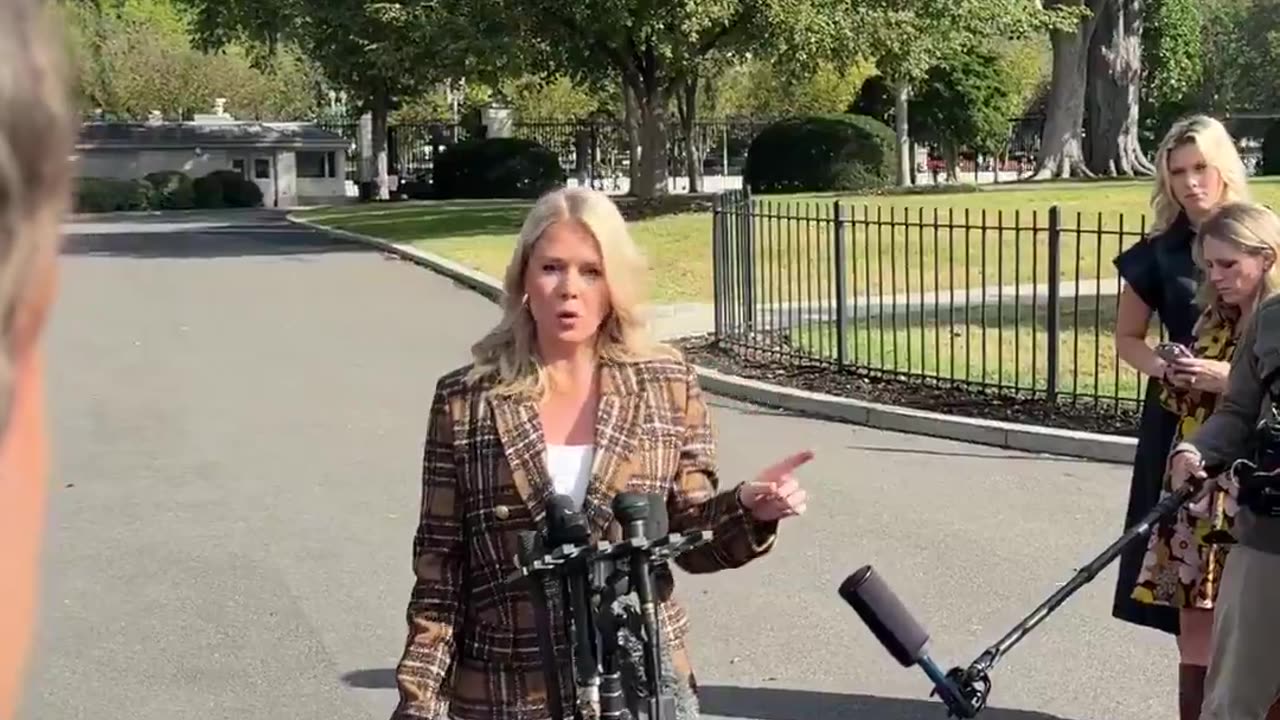 Karoline Leavitt Annihilates Reporter Who Was Running Cover for Democrats