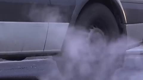 Why Are Manhole Covers Round¿