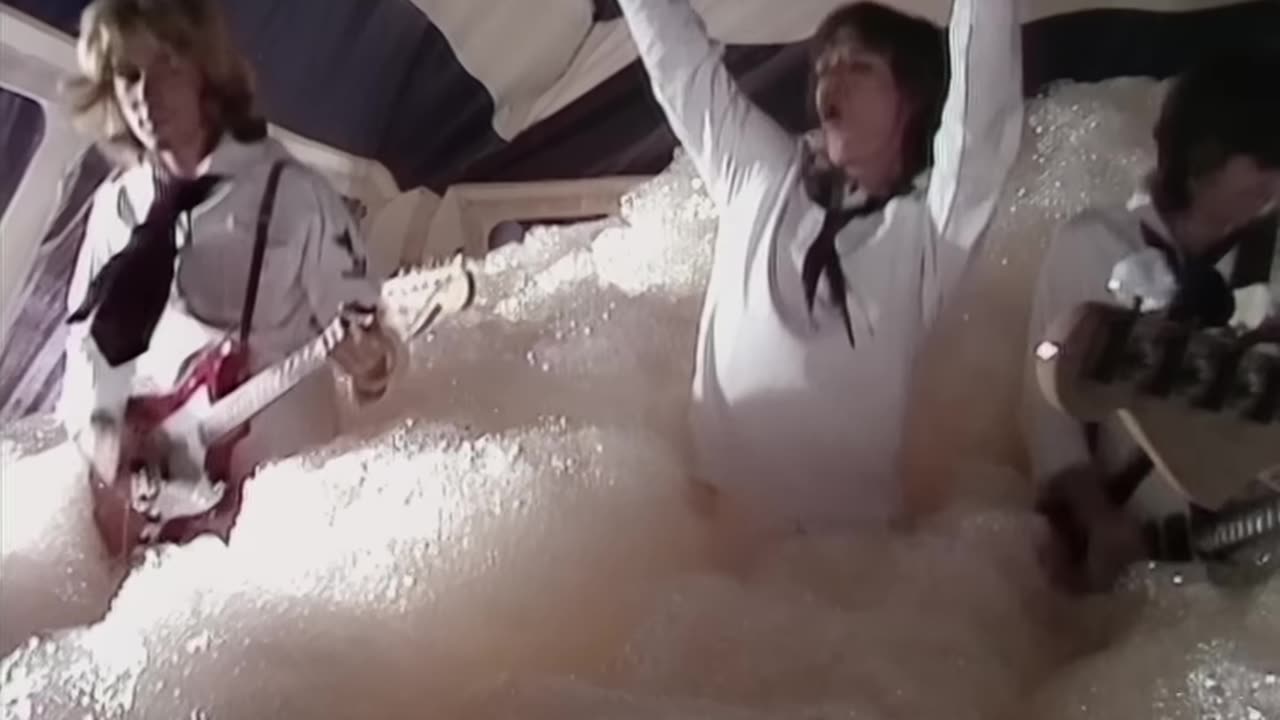 The Rolling Stones - It's Only Rock 'N' Roll (But I Like It)