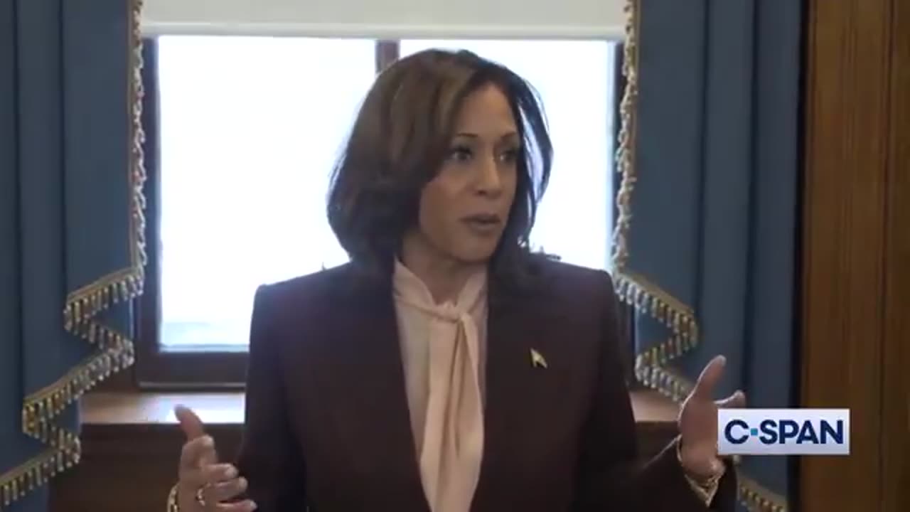 Kamala Harris certiflies Trump