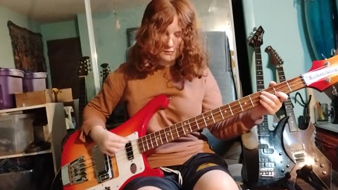 Saturday Night's Alright For Fighting/Elton John bass play along by Cara