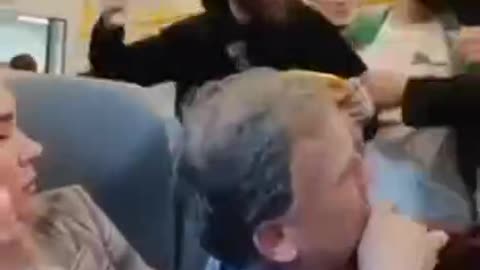 ❗️Knife wielding migrants terrorise passengers on public transport in Moscow