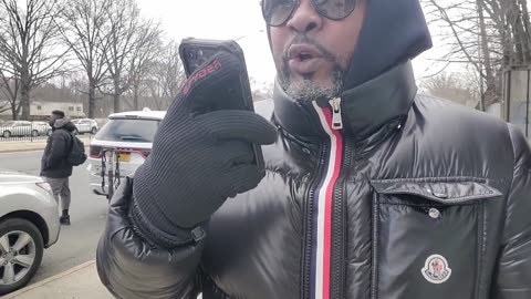 djelf7 visits the Queens DA's office