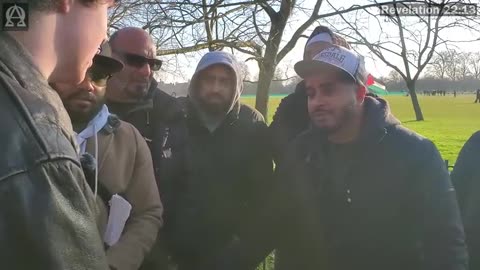 Speakers Corner-Confusion In Islam-No Answers-Did Jesus Die (Sleep)-When Did It Happen-Jude vs Hamza