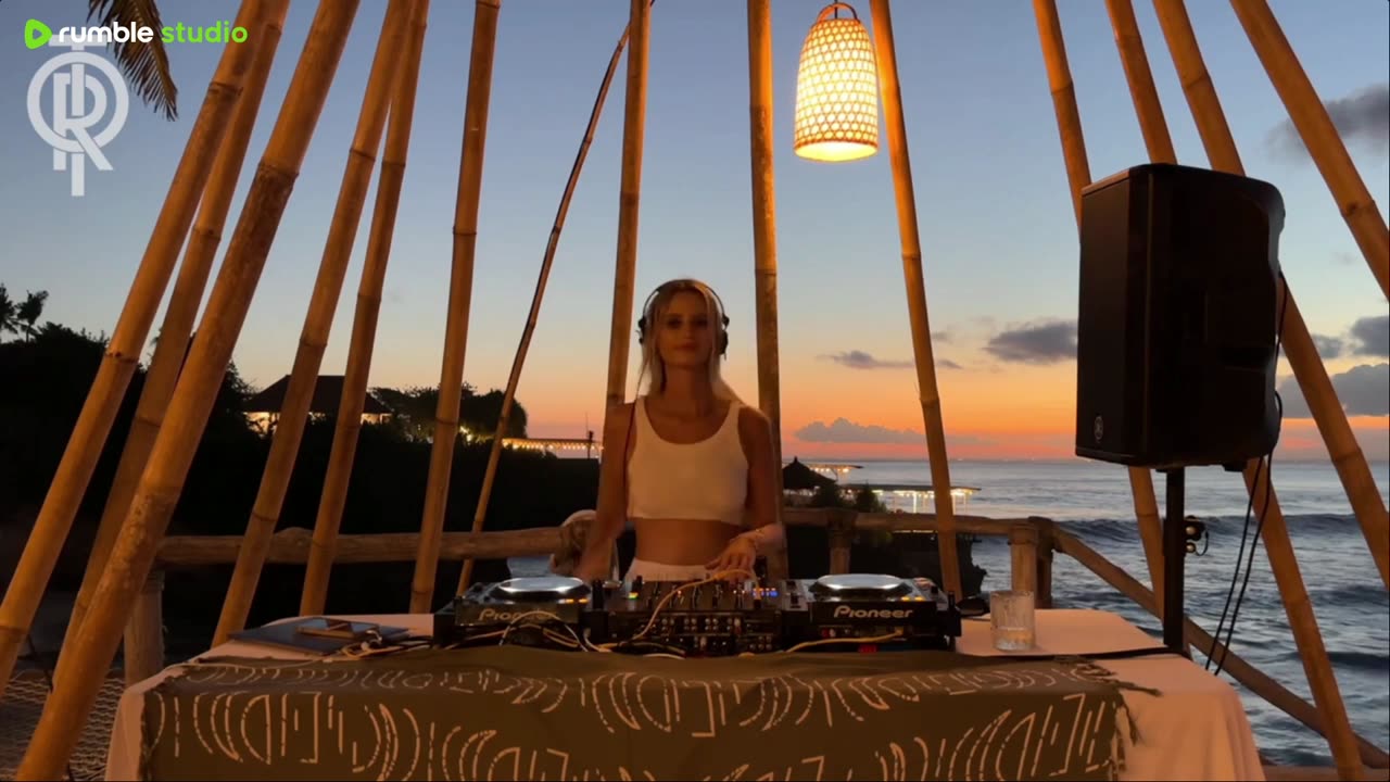 Melodic techno and Progressive House DJ Mix