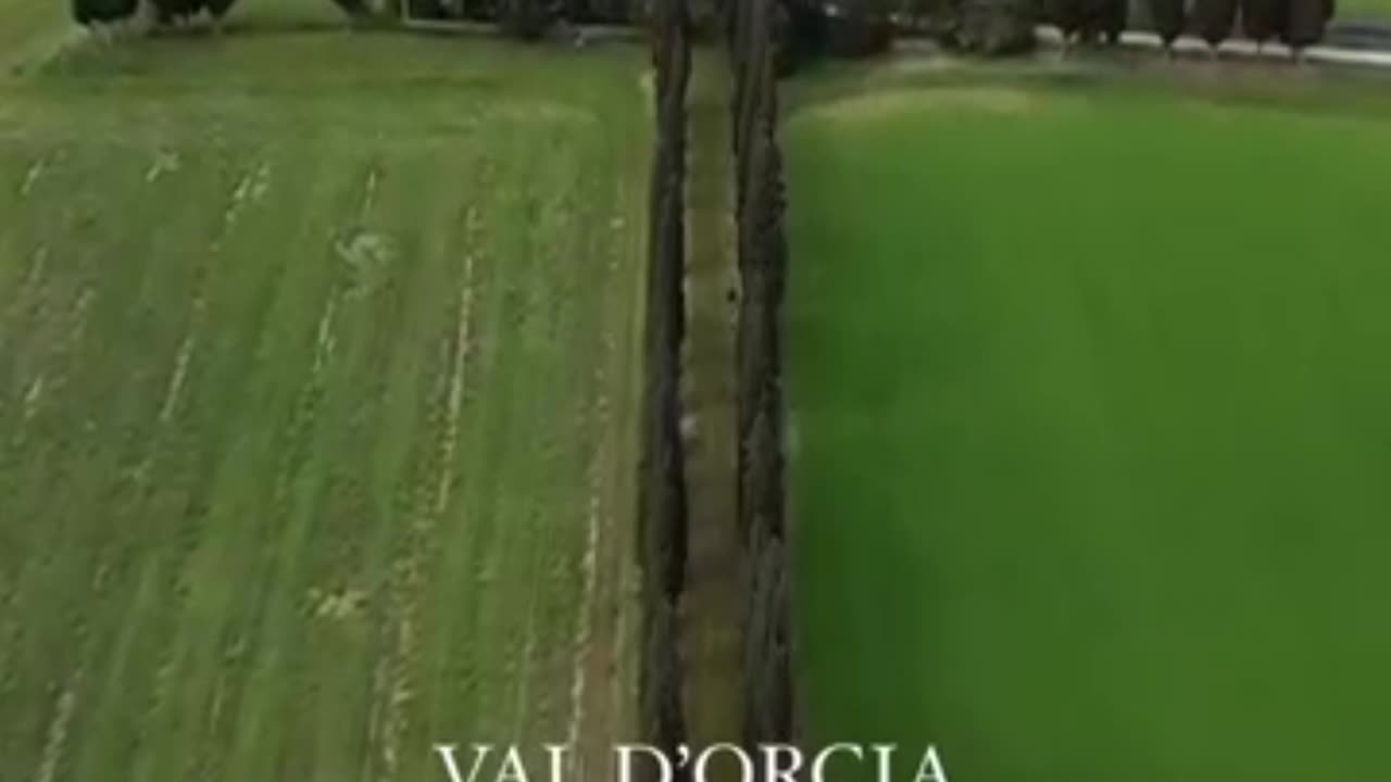 Stunning Aerial Views of Val d’Orcia 🌿✨