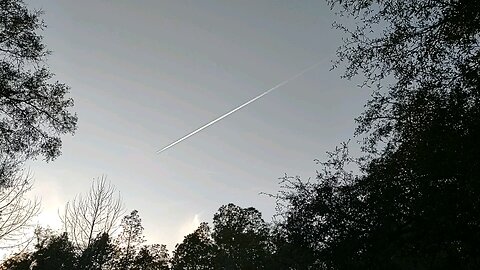 Happy New Year to us 2026 BUT NOT TO DURN PLANES SPRAYING FLORIDA