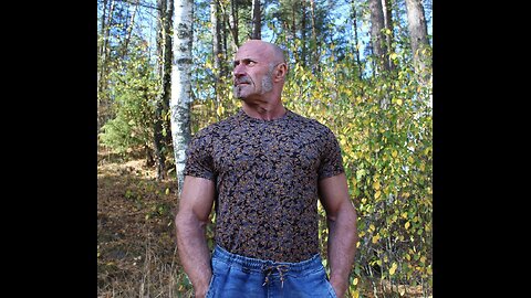 Aviars Visockis Flexing His Huge Muscles