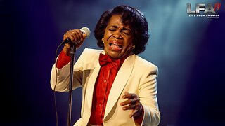 'MAD' MAXINE WATERS TALKS DOWN TO REPORTER