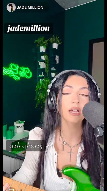 🎤 jademillion 🎤 “ Drops of Jupiter”