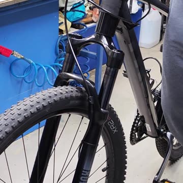Suspension fork for cycle. How to work rebound of bike fork?