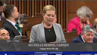 Over 4.9 Million People Waiting to be Deported